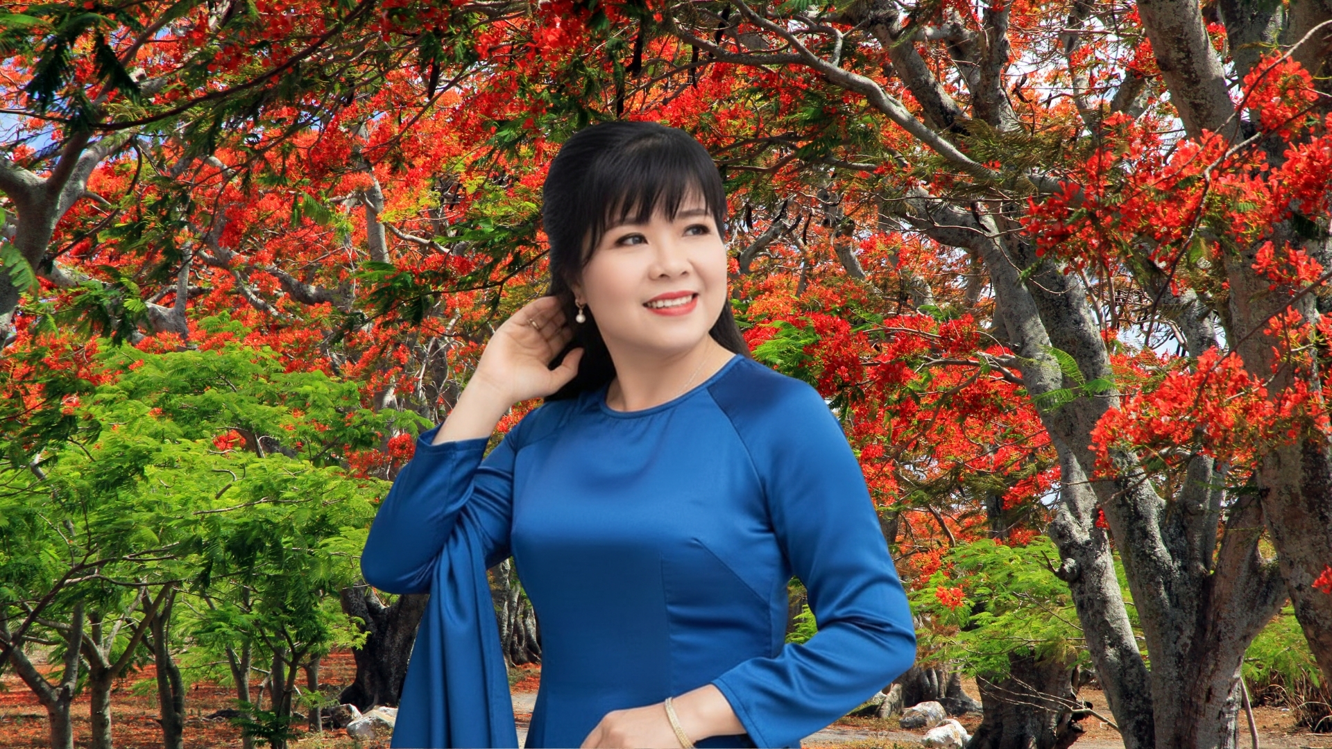 Áo dài xanh